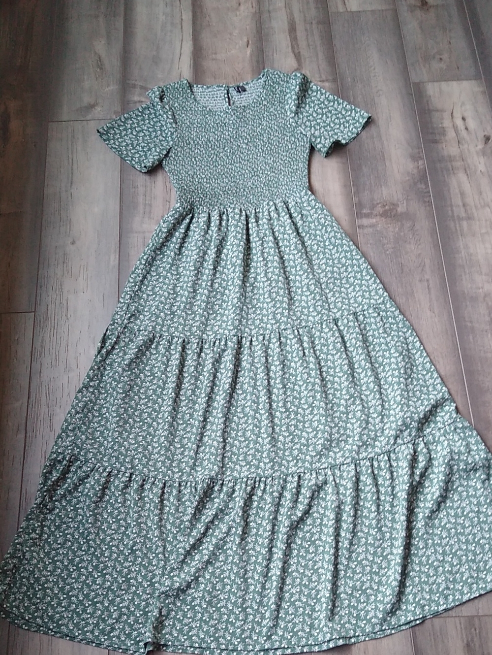 Zattcas Smocked Sage Green Floral Tiered Maxi Dress